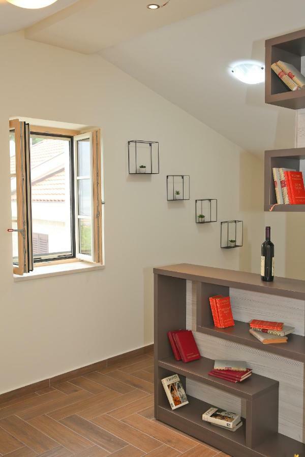 Vila Maestral Kotor Rom bilde